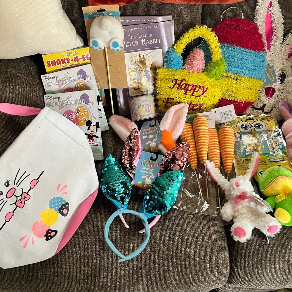 Lot of 25 Plus Easter Basket Goodies New